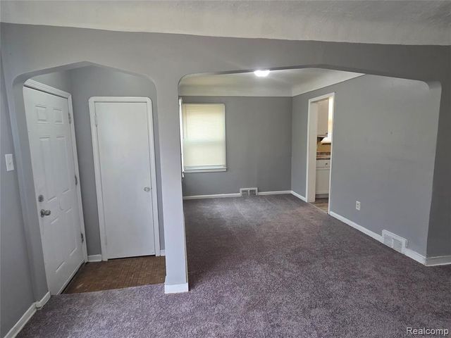 18624 Albion Street, Detroit, MI 48234