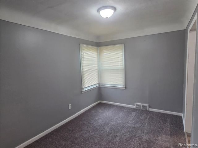 18624 Albion Street, Detroit, MI 48234