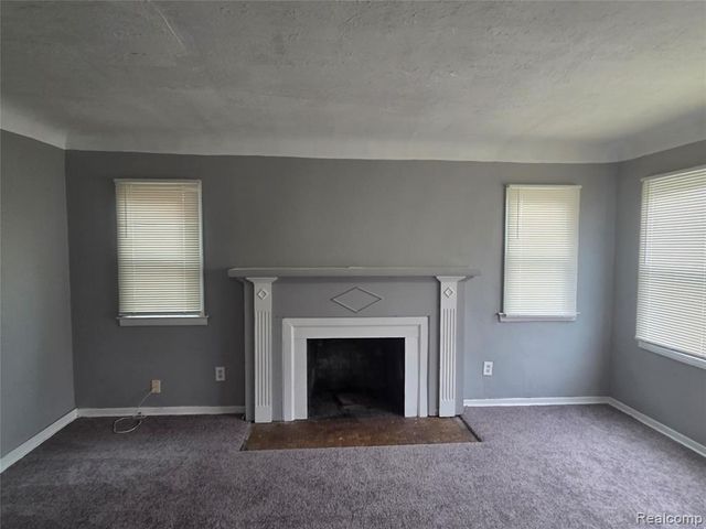 18624 Albion Street, Detroit, MI 48234