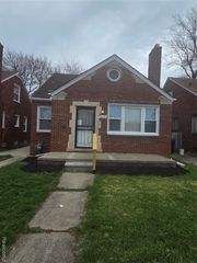 18624 Albion Street, Detroit, MI 48234