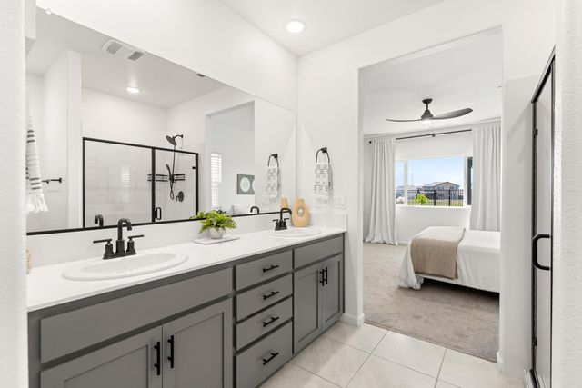 1032 Fortuna Dr, Roseville, CA 95747