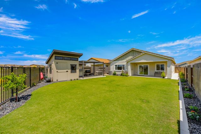 1032 Fortuna Dr, Roseville, CA 95747