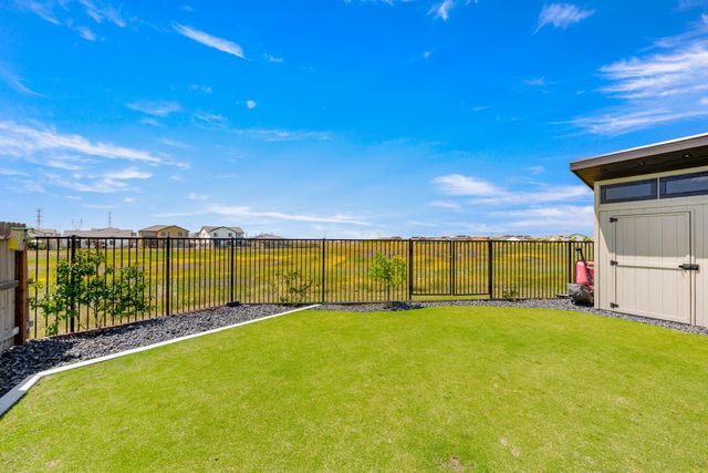 1032 Fortuna Dr, Roseville, CA 95747