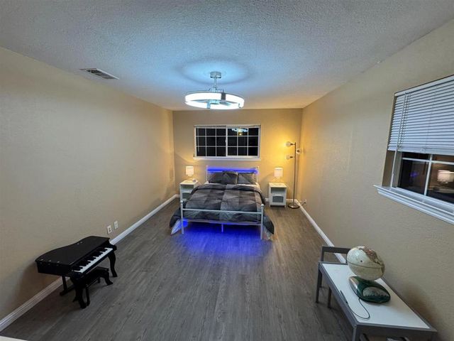 41670 Paseo Padre Parkway, Fremont, CA 94539
