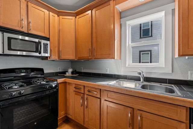 1401 HEERMANN COURT, Sheboygan, WI 53081