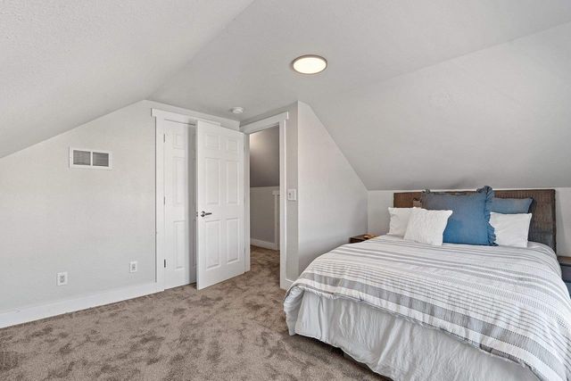 1401 HEERMANN COURT, Sheboygan, WI 53081