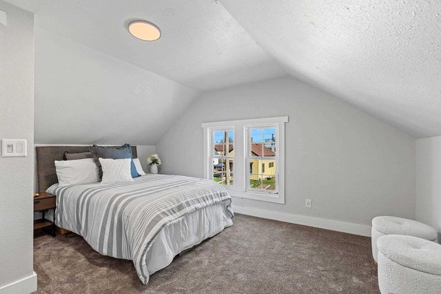 1401 HEERMANN COURT, Sheboygan, WI 53081