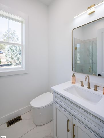 100 Pinelands Place, Travelers Rest, SC 29690