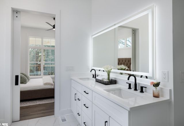 100 Pinelands Place, Travelers Rest, SC 29690