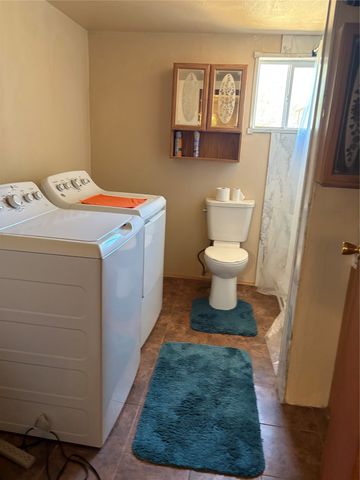 434 La Joya Rd, Santa Fe, NM 87501