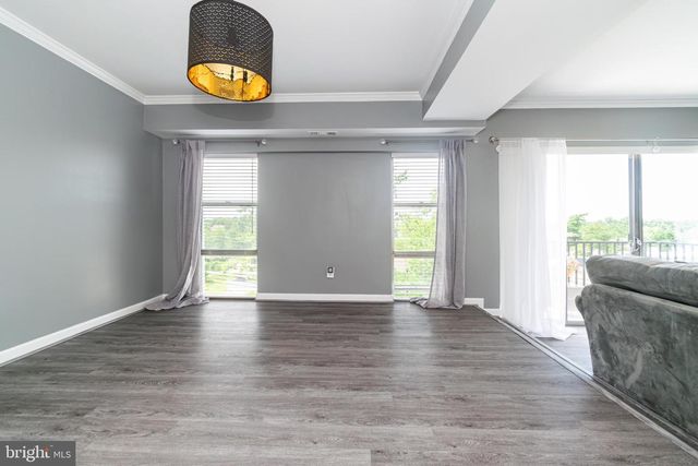 3601 CLARKS LN #502, Baltimore, MD 21215