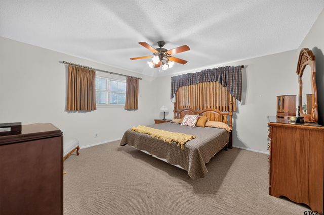 8240 Baylor Dr, Tyler, TX 75703