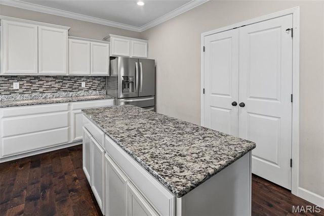 7001 Monaco Drive, O'fallon, IL 62269