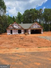 274 Mockingbird Lane 27, Winder, GA 30680