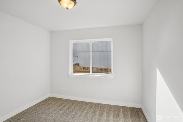 50 Hill Drive, Cathlamet, WA 98612