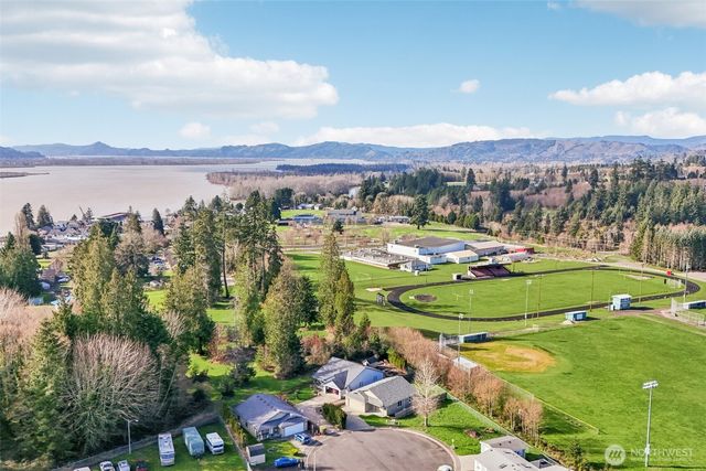 50 Hill Drive, Cathlamet, WA 98612