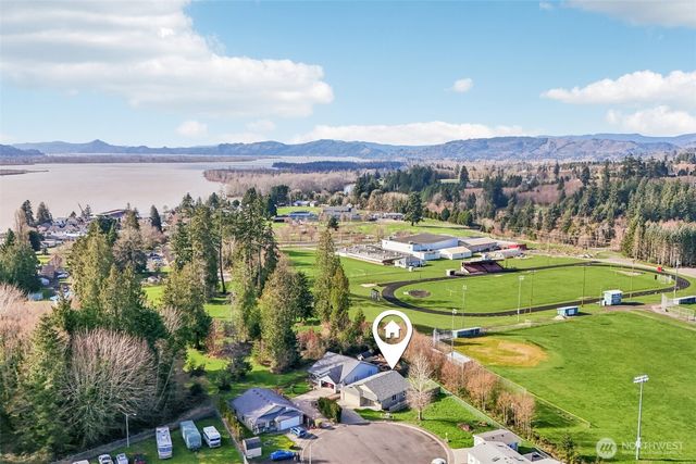 50 Hill Drive, Cathlamet, WA 98612