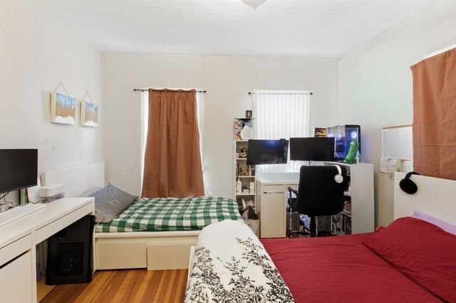 193-195 Winthrop St, Winthrop, MA 02152