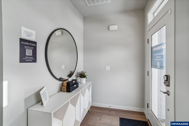 1483 Logan Pkw SE, Albany, OR 97322