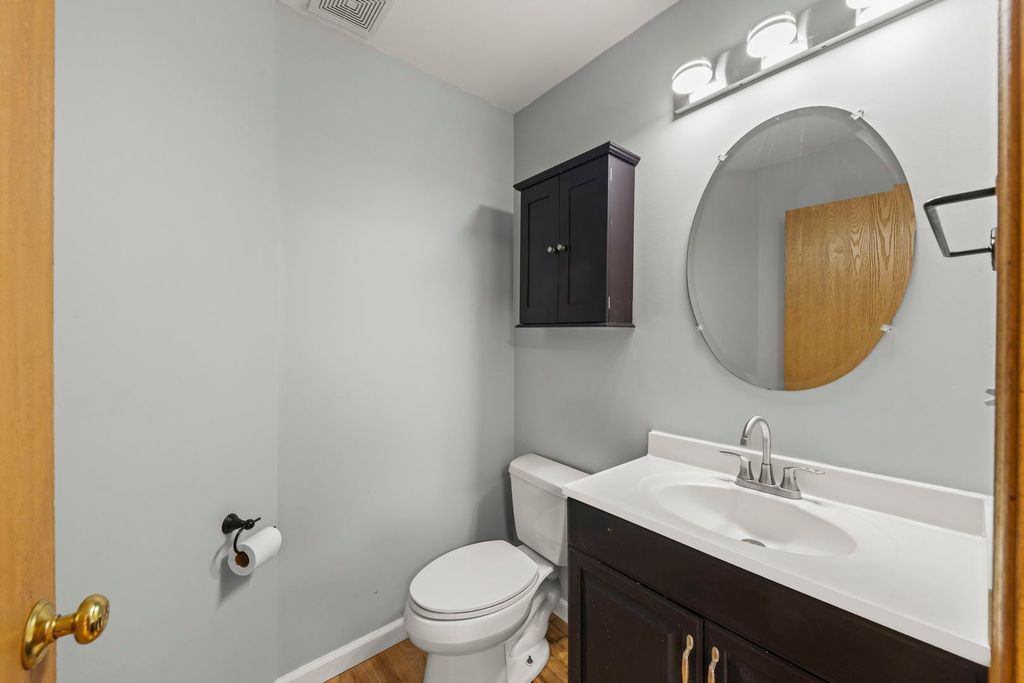 21544 Essex Drive, Crest Hill, IL 60403 — photo 5