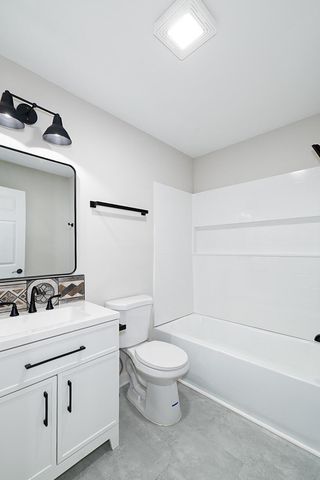 142 N Cherry Street, Tunnel Hill, GA 30755