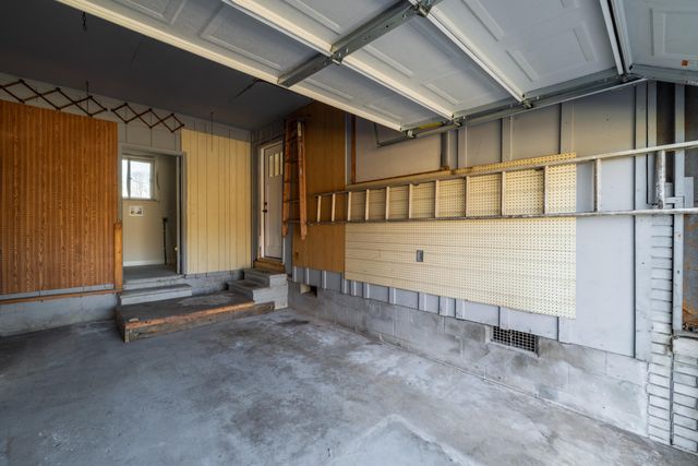 142 N Cherry Street, Tunnel Hill, GA 30755