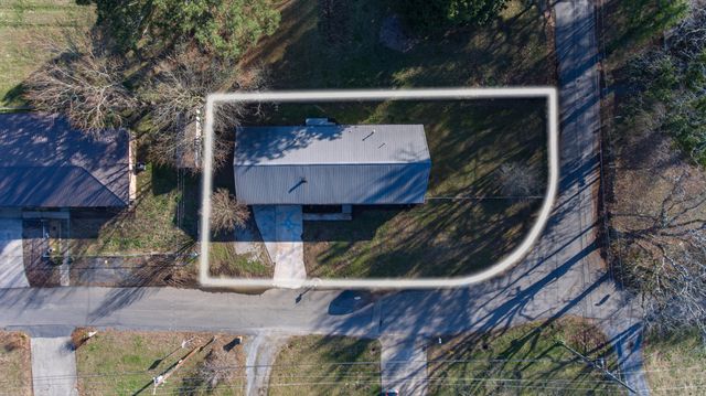 142 N Cherry Street, Tunnel Hill, GA 30755