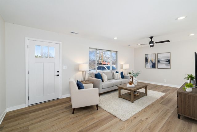 142 N Cherry Street, Tunnel Hill, GA 30755