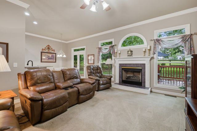 5860 Seven Points Trce, Hermitage, TN 37076