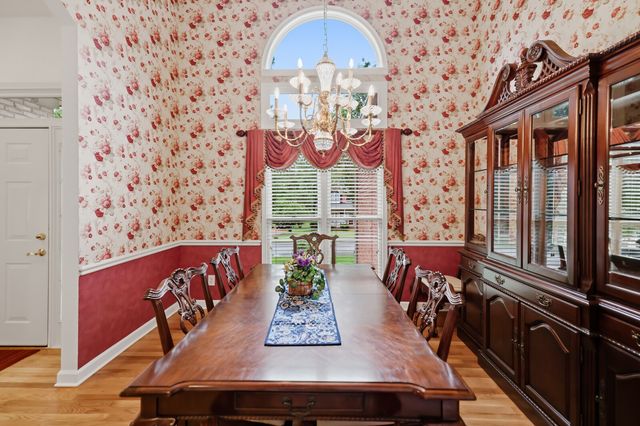 5860 Seven Points Trce, Hermitage, TN 37076