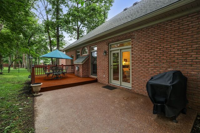 5860 Seven Points Trce, Hermitage, TN 37076