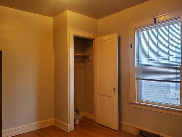 2442 N KEELER Avenue, Chicago, IL 60639