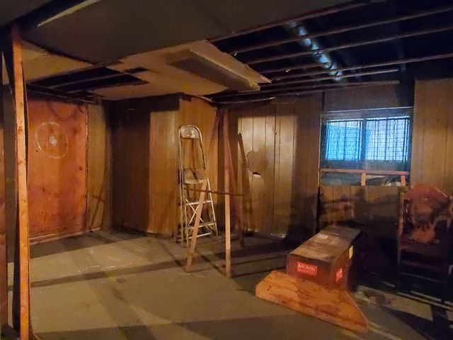 2442 N KEELER Avenue, Chicago, IL 60639