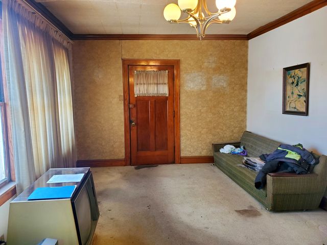 2442 N KEELER Avenue, Chicago, IL 60639