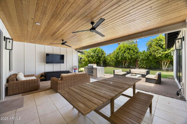 3832 E FAIRMOUNT Avenue, Phoenix, AZ 85018