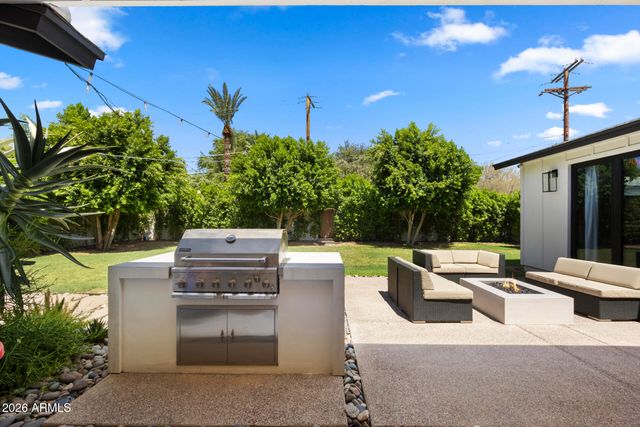3832 E FAIRMOUNT Avenue, Phoenix, AZ 85018