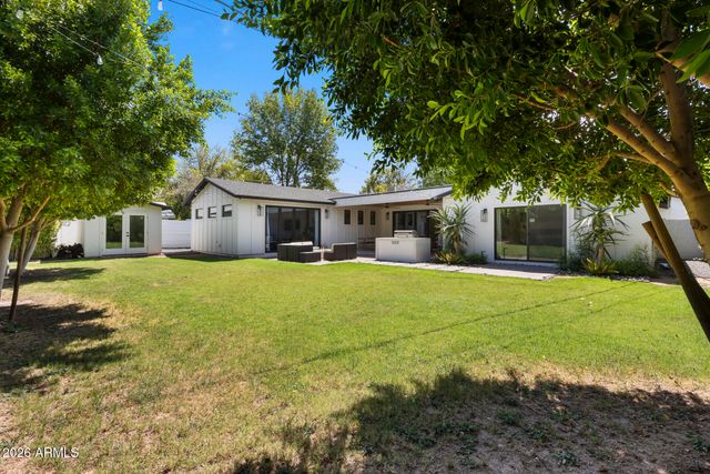 3832 E FAIRMOUNT Avenue, Phoenix, AZ 85018