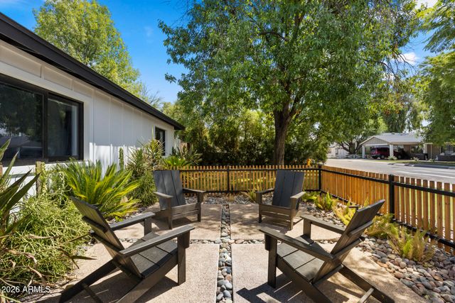 3832 E FAIRMOUNT Avenue, Phoenix, AZ 85018