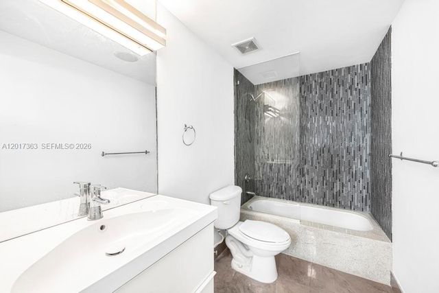 1428 West Ave 206, Miami Beach, FL 33139