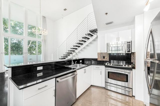 1428 West Ave 206, Miami Beach, FL 33139