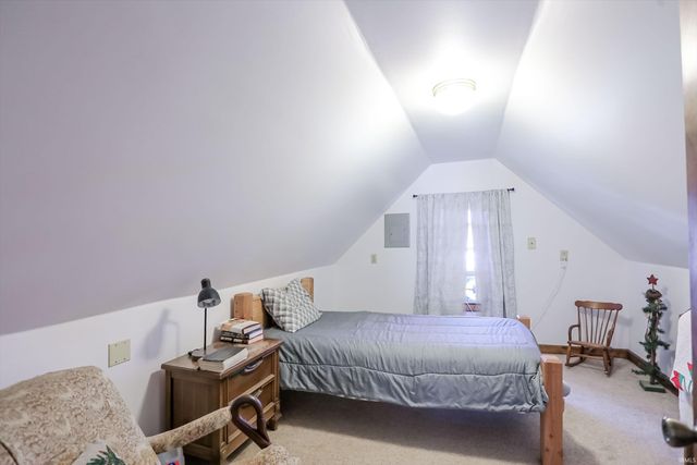 401 E Pearl Street, Waldron, IN 46182