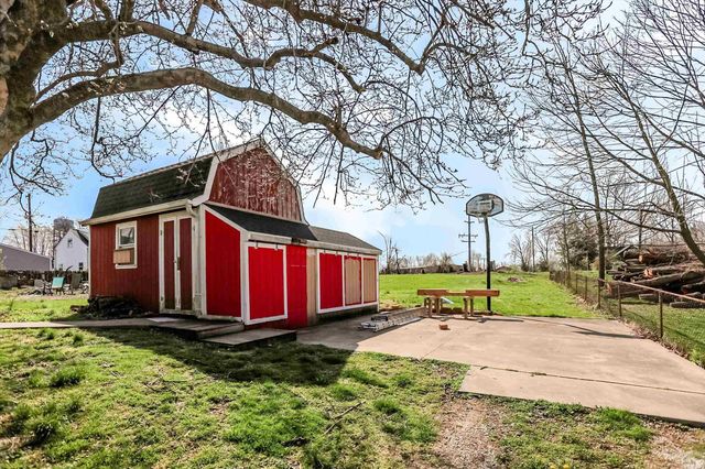 401 E Pearl Street, Waldron, IN 46182