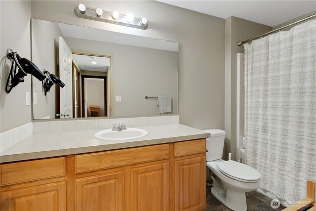 31512 61st Avenue S, Roy, WA 98580