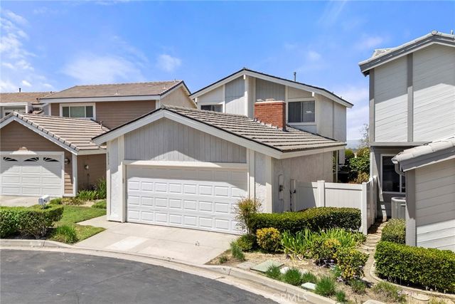 6923 E Shorecrest Drive, Anaheim Hills, CA 92807