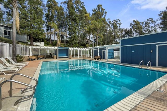 6923 E Shorecrest Drive, Anaheim Hills, CA 92807