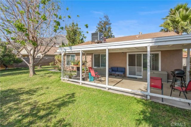 2894 Mojave Court, Highland, CA 92346