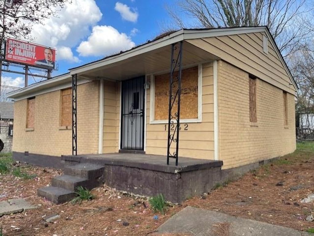 1242 AIRWAYS BLVD, Memphis, TN 38114