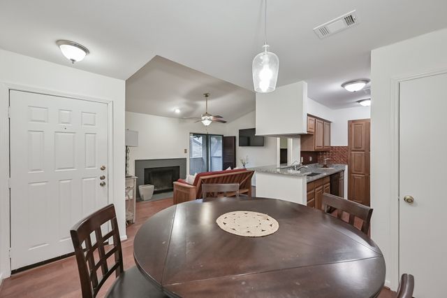 2101 Friendly Drive 3125, Arlington, TX 76011