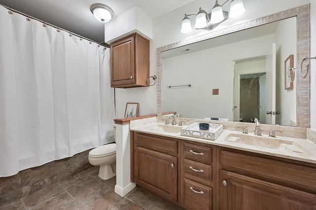 2101 Friendly Drive 3125, Arlington, TX 76011