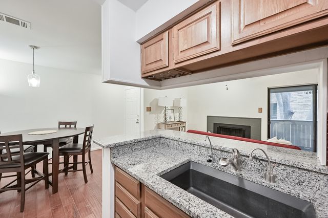 2101 Friendly Drive 3125, Arlington, TX 76011